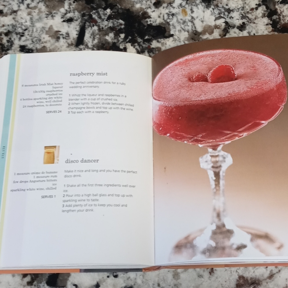Cocktail Book - Picture 2 of 3
